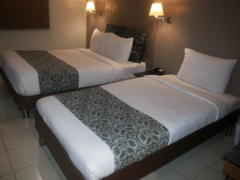 Pghi Hotel Quezon City Exterior photo